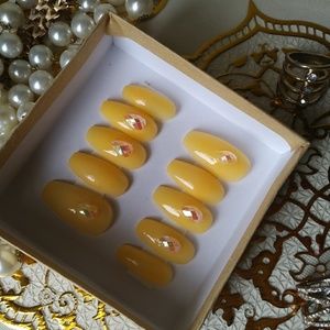 Reusable Yellow Acrylic press on nails